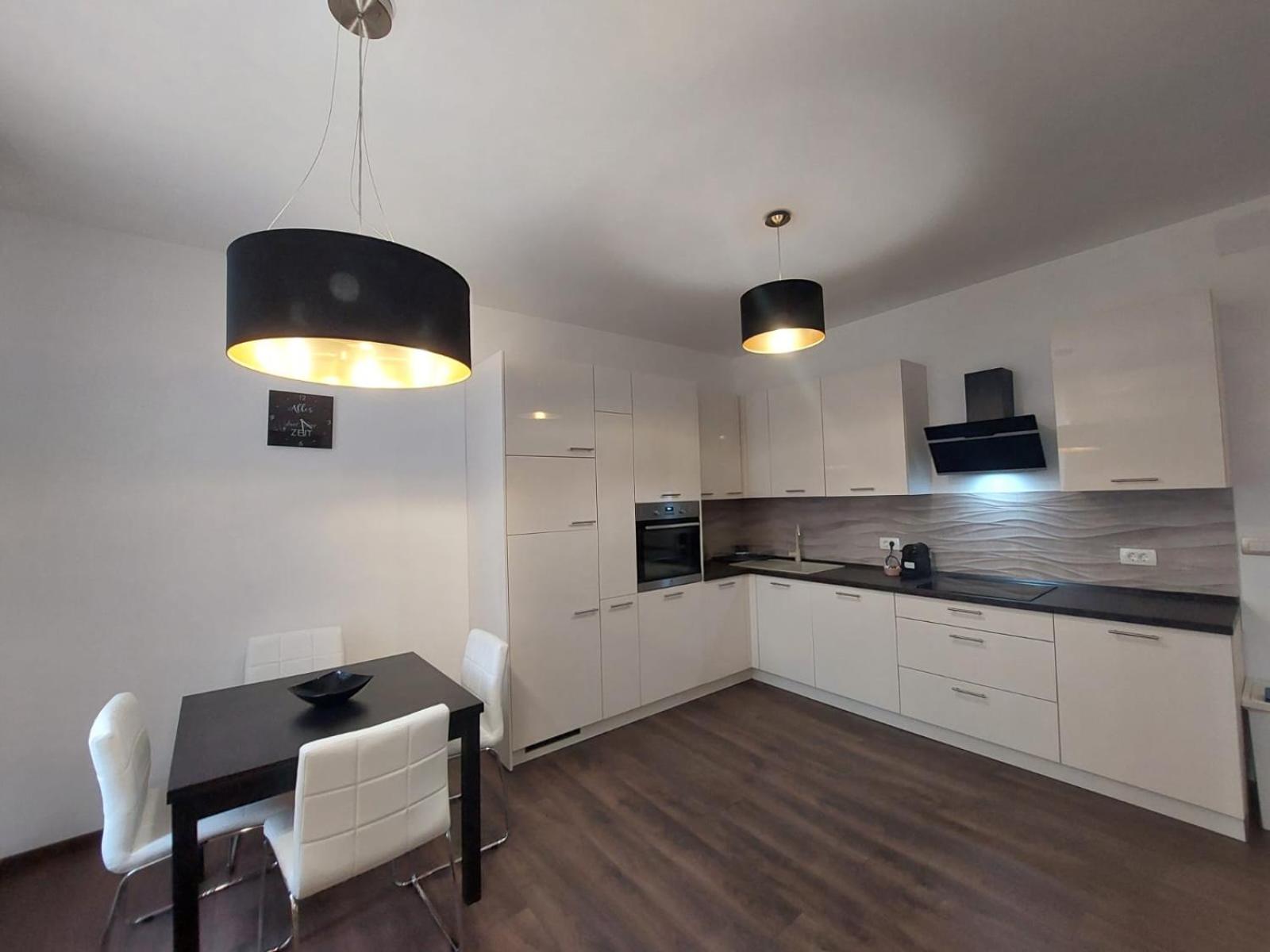 Apartman Lana Рийека Екстериор снимка